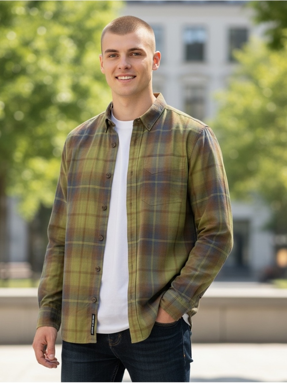 ALASKAN HARDGEAR Men’s Large Green Plaid UNTUCKED Shirt
